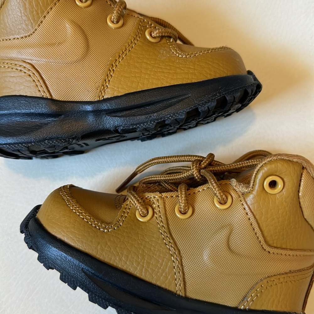 Nike Baby Manoa Boots - Picture 3 of 5